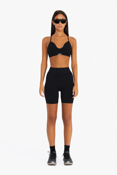 Elevate Short - Black