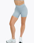 Short Crossed Lift - Powder Blue