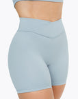 Short Crossed Lift - Powder Blue