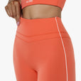 Capri Contour Retro - Golden Peach