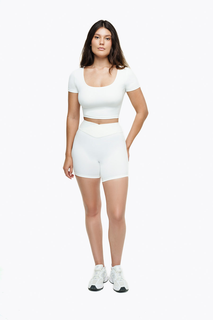 Short Crossed Lift - White