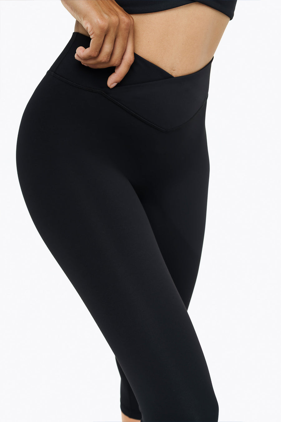 Capri Crossed Lift - Black