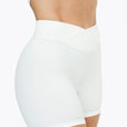 Short Crossed Lift - White
