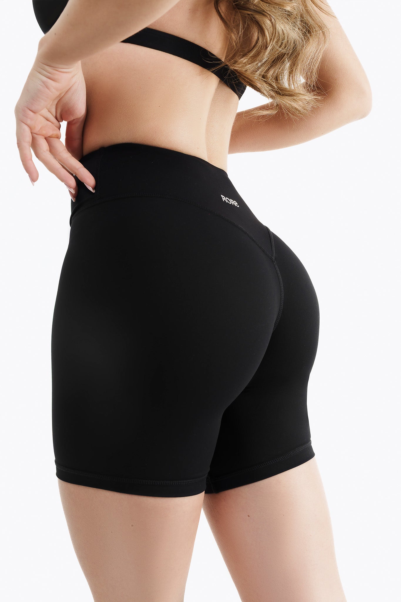 Short Crossed Lift - Black