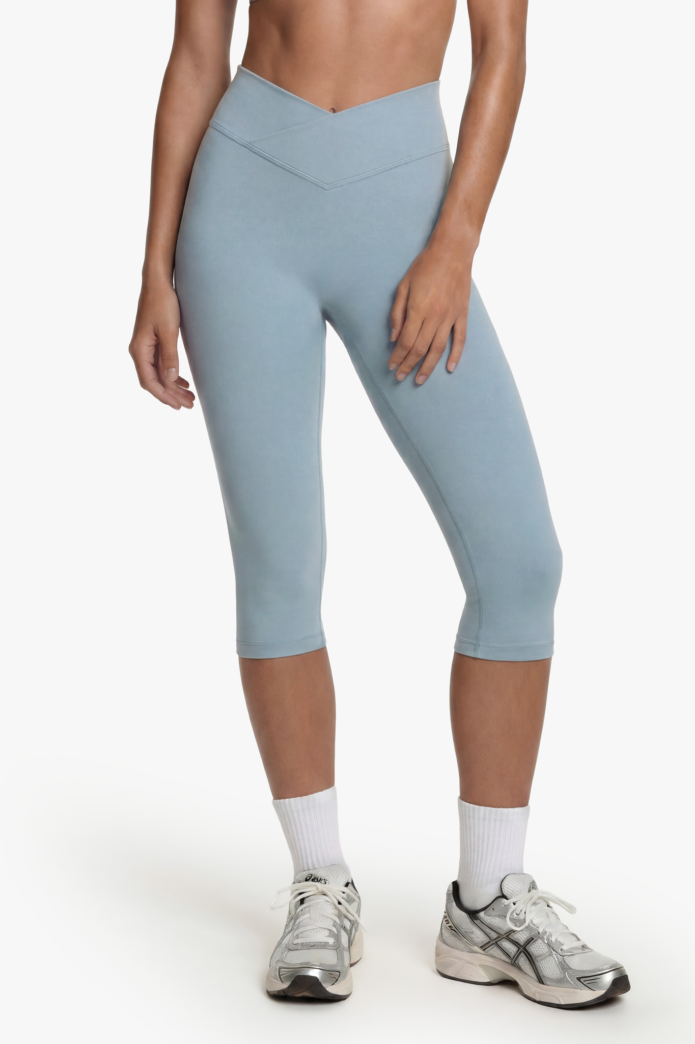 Capri Crossed Lift - Powder Blue